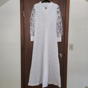 Vintage White Lace Wedding Dress